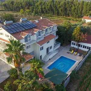 Otel Infinity Ruby ****