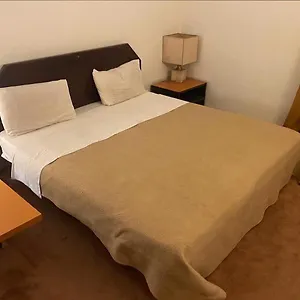 زيارة الفندق