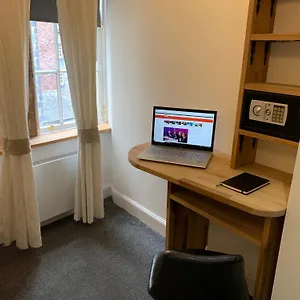 Royal Mile Balconies By The Castle 5*, Edinburgh United Kingdom